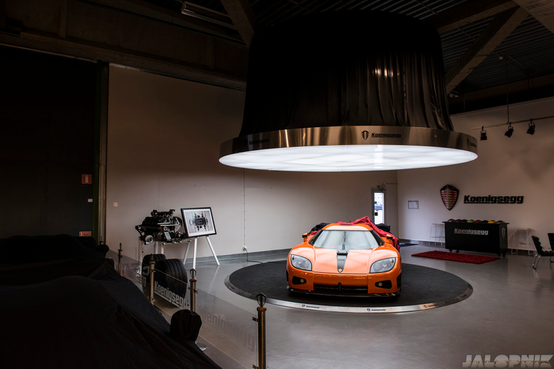 Illustration for article titled Take A Tour Of The Hangar Where Koenigsegg Builds Amazing Cars
